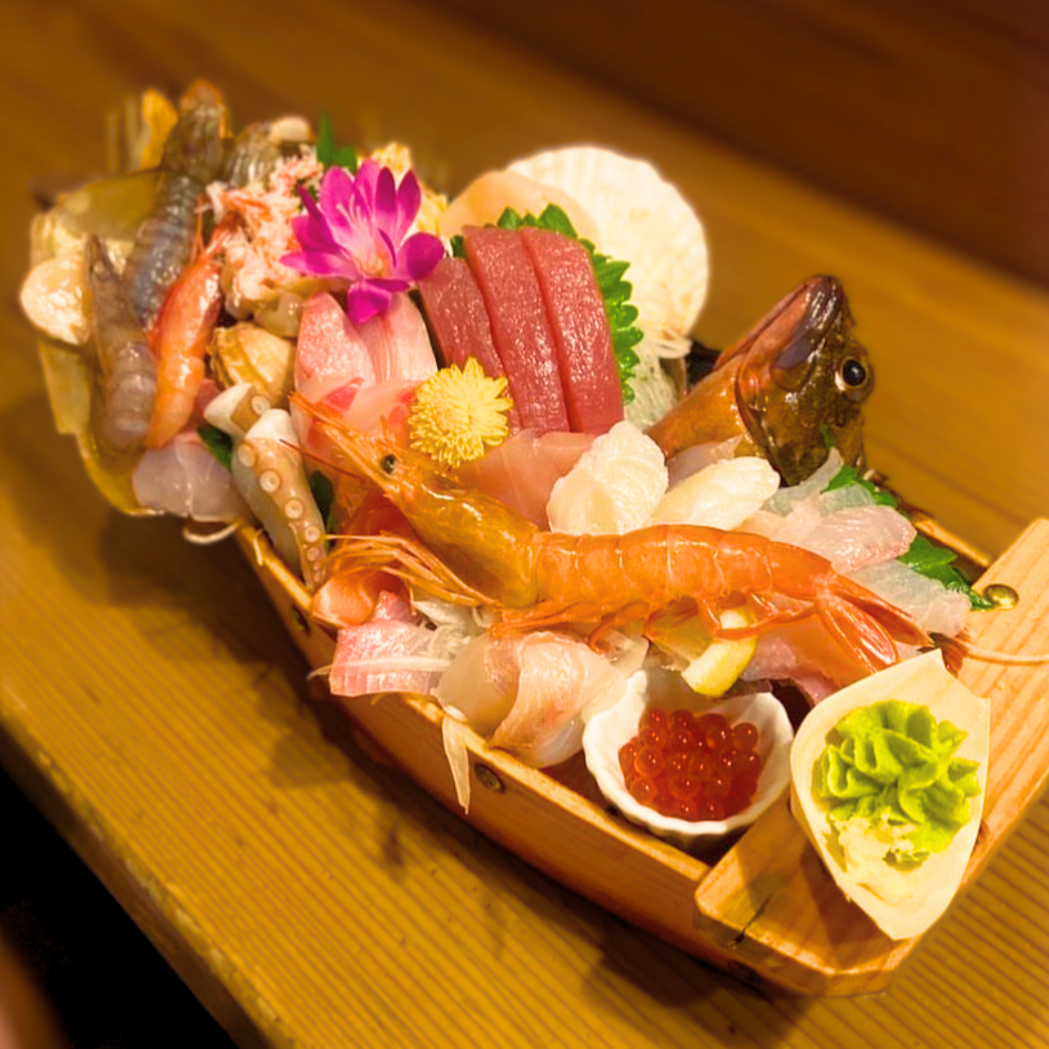 お刺身の舟もり写真